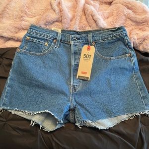 Levi’s jean shorts. New with tags. Size 33